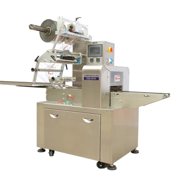 Flow pack machine